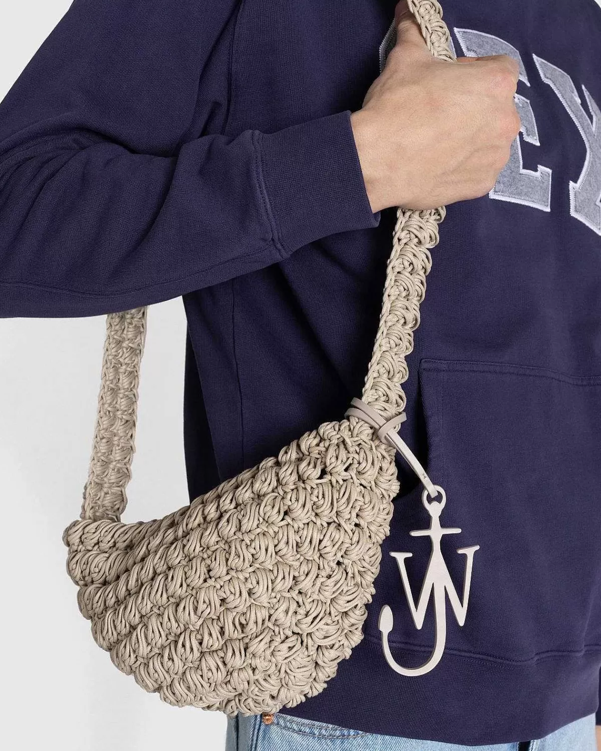 popcorn_sling_gra_3.webp Tasker>J.W. Anderson Popcorn Sling Gra