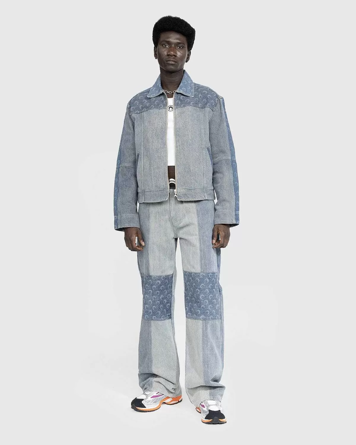 regenereret_denimjakke_bla_3.webp Overtøj>Marine Serre Regenereret Denimjakke Bla