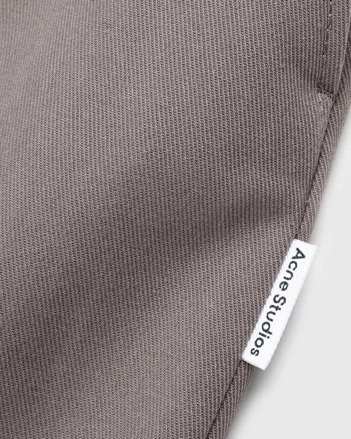 regular_fit_shorts_hasselnodbrun_5.webp Shorts>Acne Studios Regular Fit Shorts Hasselnodbrun
