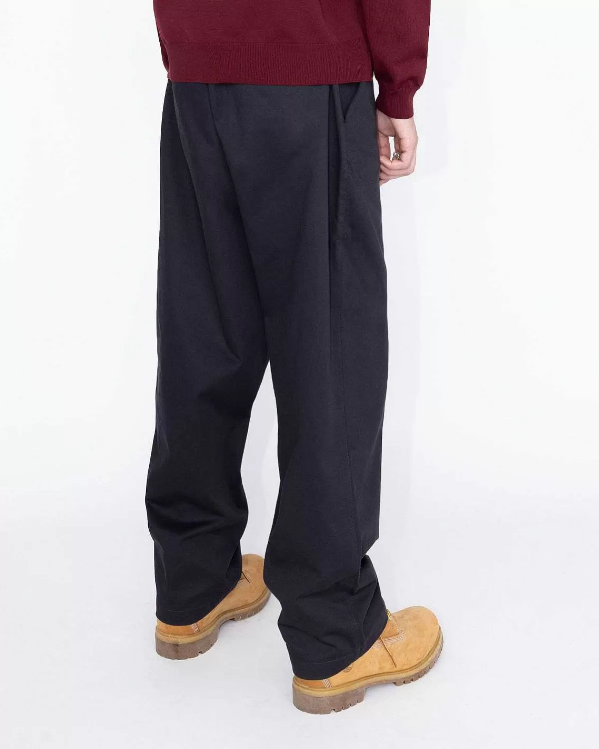 reverse_twill_baggy_trouser_sort_4.webp Bukser>Highsnobiety HS05 Reverse Twill Baggy Trouser Sort