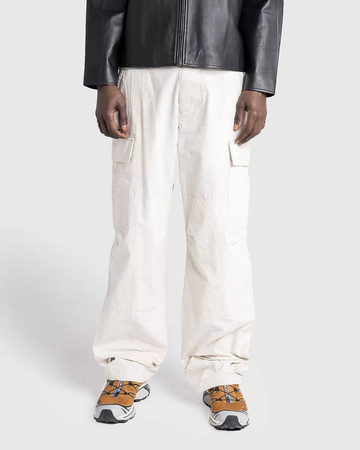 ripstop_cargo_pants_beige_3.webp Bukser>Highsnobiety HS05 Ripstop Cargo Pants Beige