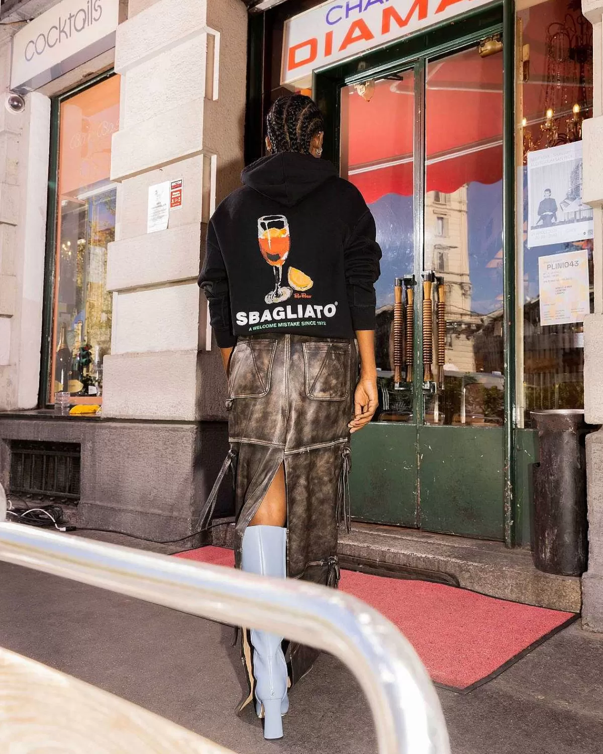 sbagliato_haettetroje_sort_7.webp Sveder>Bar Basso Sbagliato Haettetroje Sort