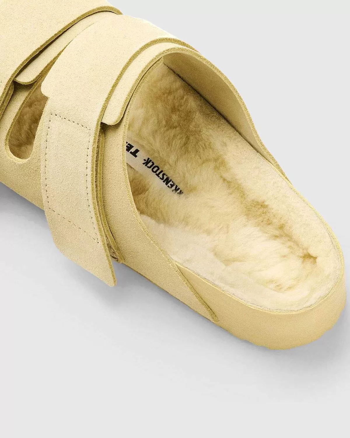 shearling_uji_halmloggul_4.webp Sandaler>Birkenstock Shearling Uji Halm/Loggul