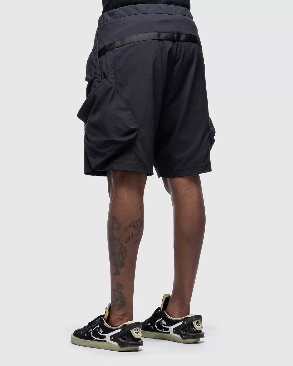 sp29m_nylon_stretch_bdu_shorts_sort_3.webp Shorts>ACRONYM Sp29-M Nylon Stretch Bdu Shorts Sort