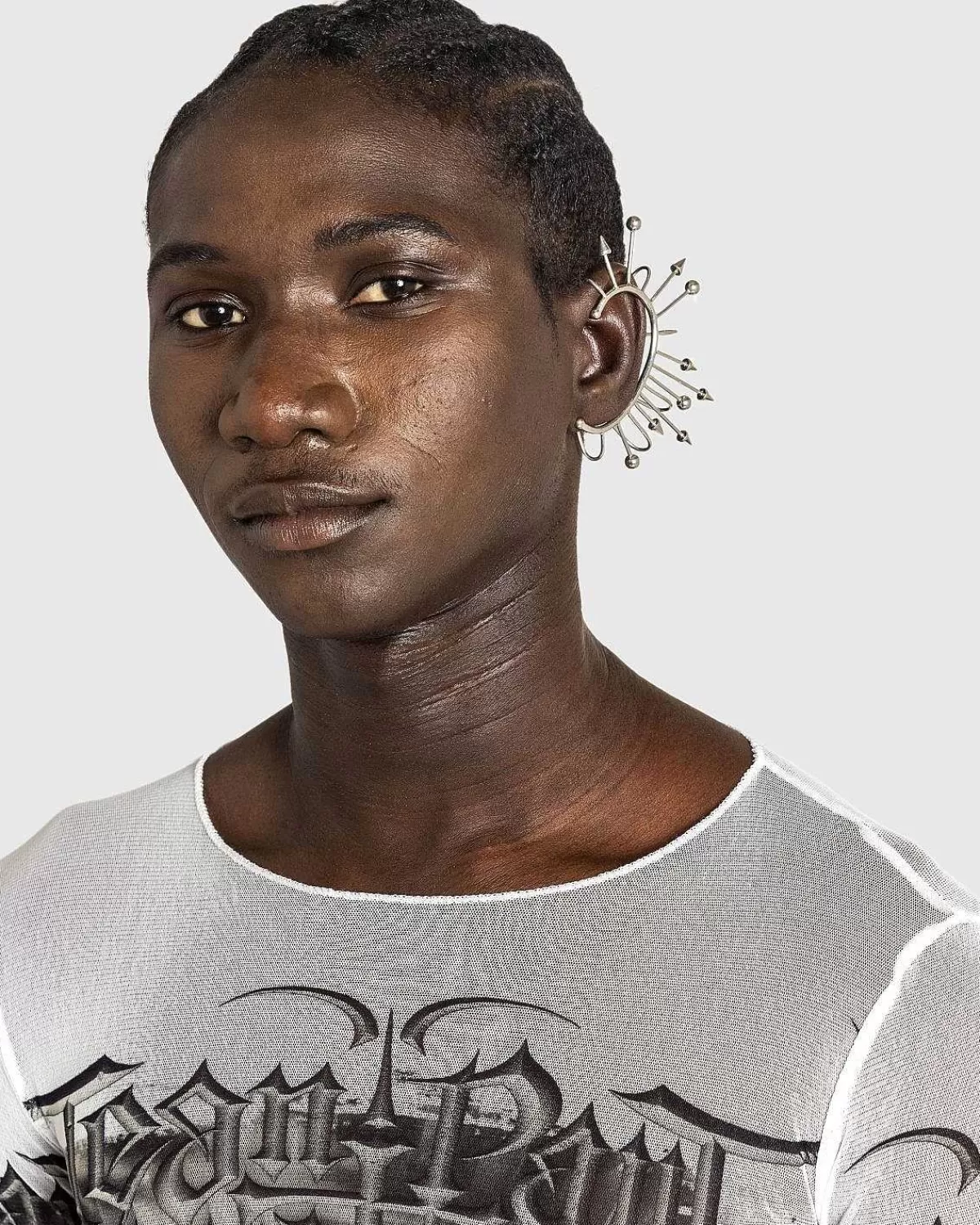 spike_ear_cuff_solv_2.webp Smykker>Jean Paul Gaultier Spike Ear Cuff Solv