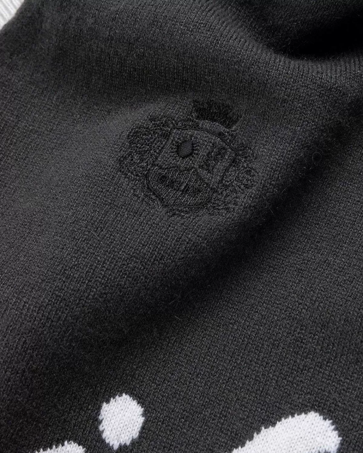 st_moritz_cashmere_vest_bla_4.webp Strik>Bally St. Moritz Cashmere Vest Bla
