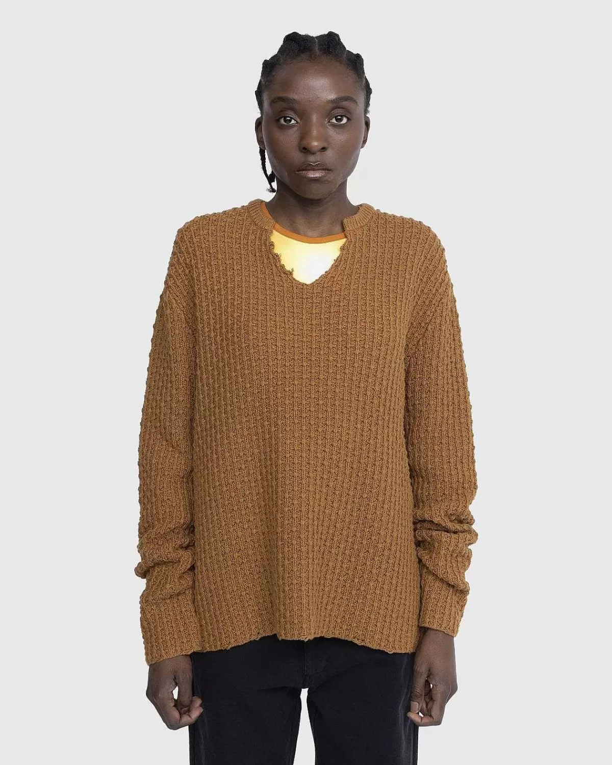 strik_vhals_sweater_cedertrae_2.webp Strik>Stockholm Surfboard Club Strik V-Hals Sweater Cedertrae