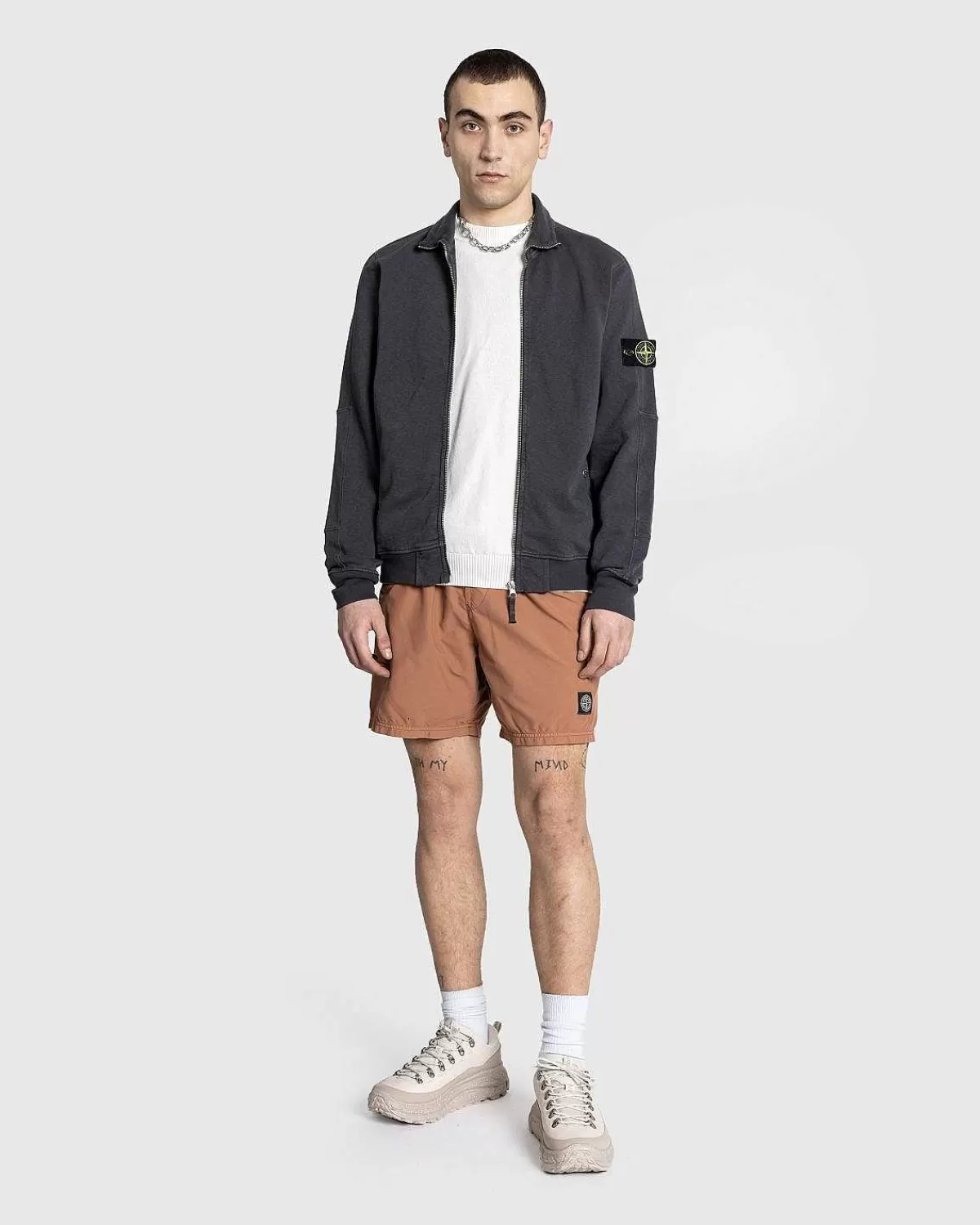 sweatshirt_med_fuld_lynlas_charcoal_3.webp Sveder>Stone Island Sweatshirt Med Fuld Lynlas Charcoal