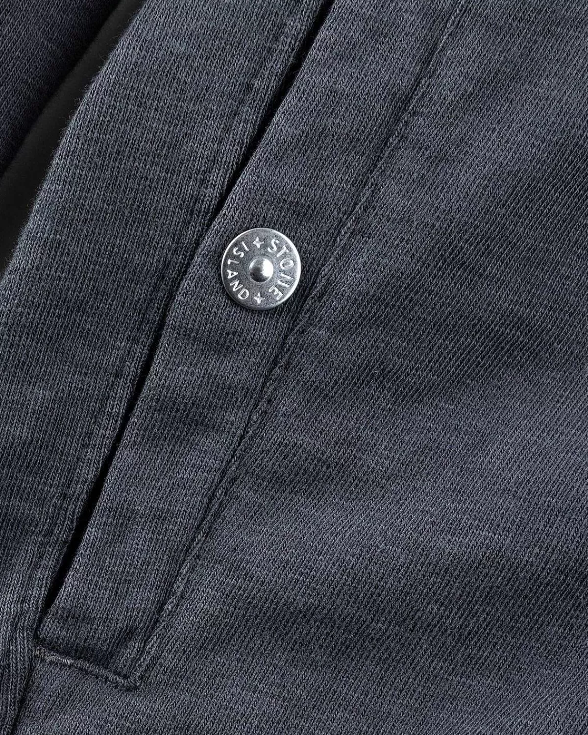 sweatshirt_med_fuld_lynlas_charcoal_6.webp Sveder>Stone Island Sweatshirt Med Fuld Lynlas Charcoal