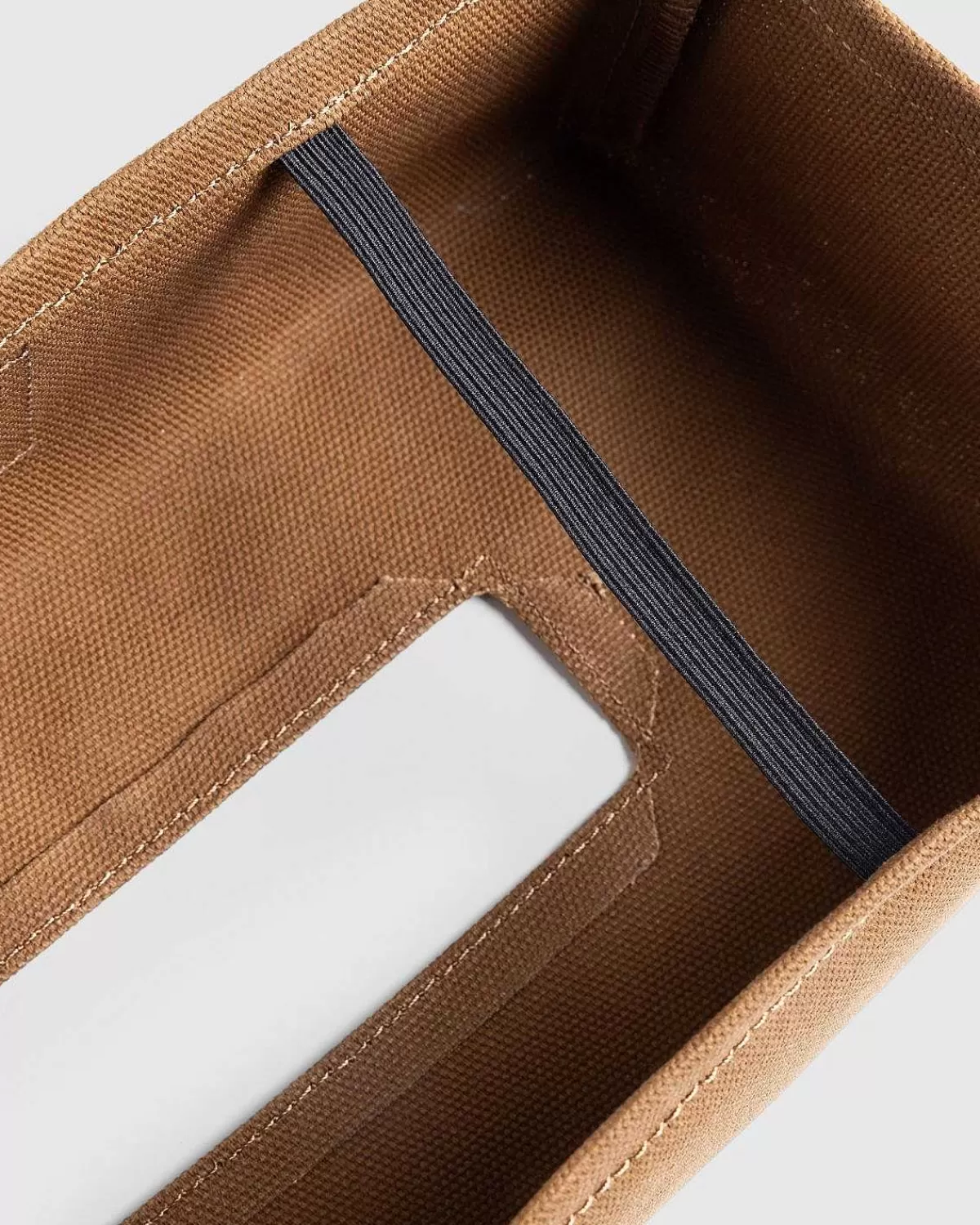 tissue_box_cover_hamilton_brown_4.webp Hjem>Carhartt WIP Tissue Box Cover Hamilton Brown