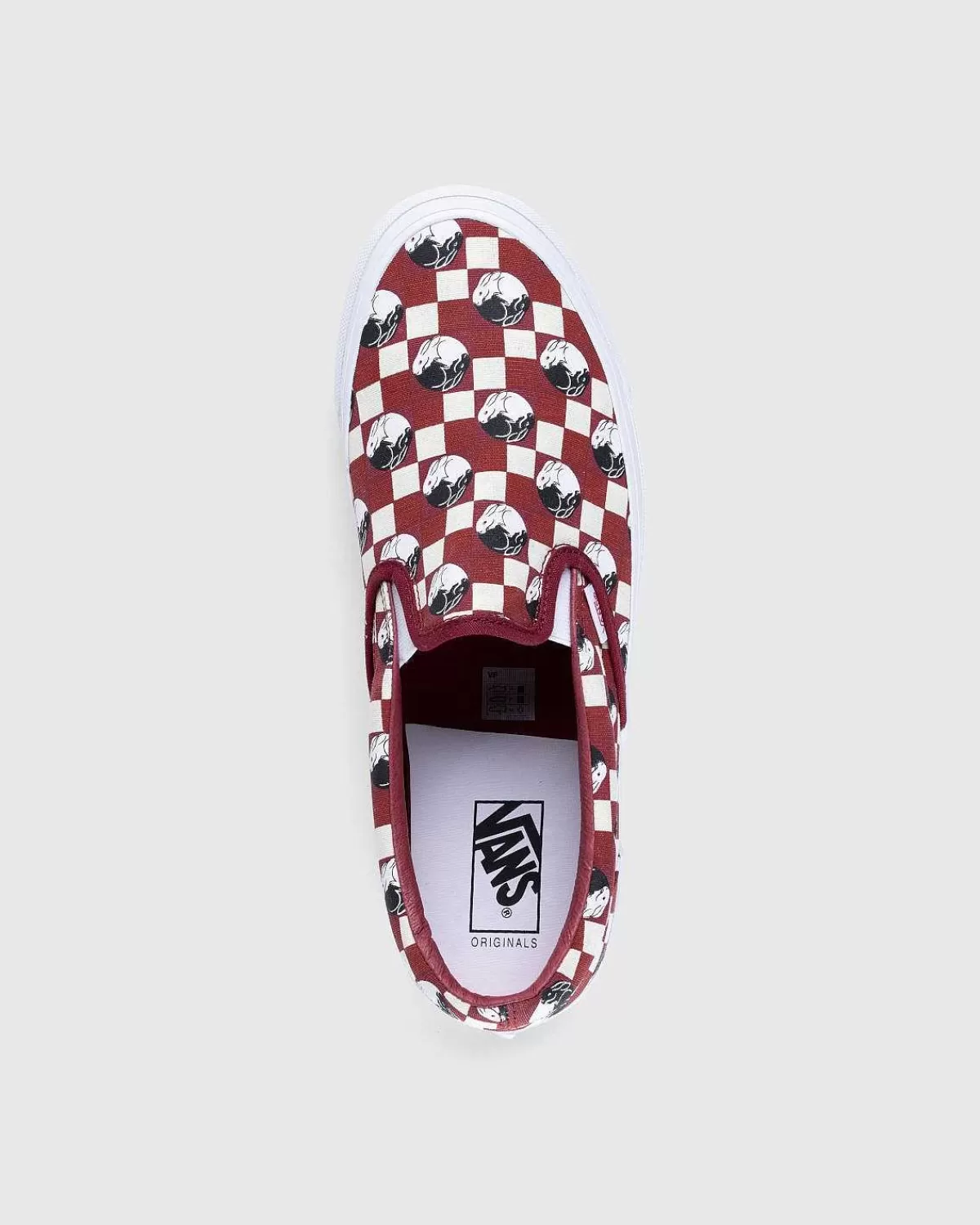 ua_og_classic_slipon_year_of_the_rabbit_red_5.webp Sneakers>Vans Ua Og Classic Slip-On Year Of The Rabbit Red