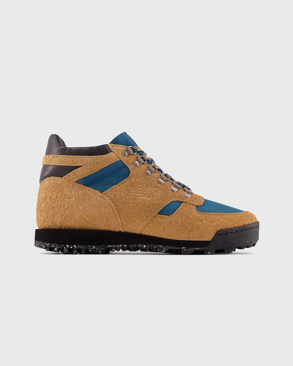 urainaa_tan_1.webp Støvler>New Balance Urainaa Tan
