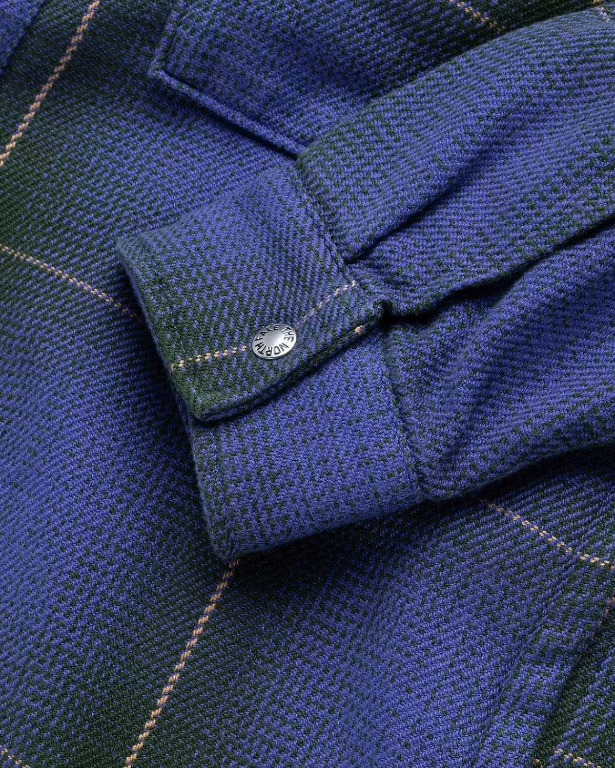 valley_twill_utility_shacket_fyrenal_large_halfdome_shadow_plaid_6.webp Skjorter>The North Face Valley Twill Utility Shacket Fyrenal Large Halfdome Shadow Plaid